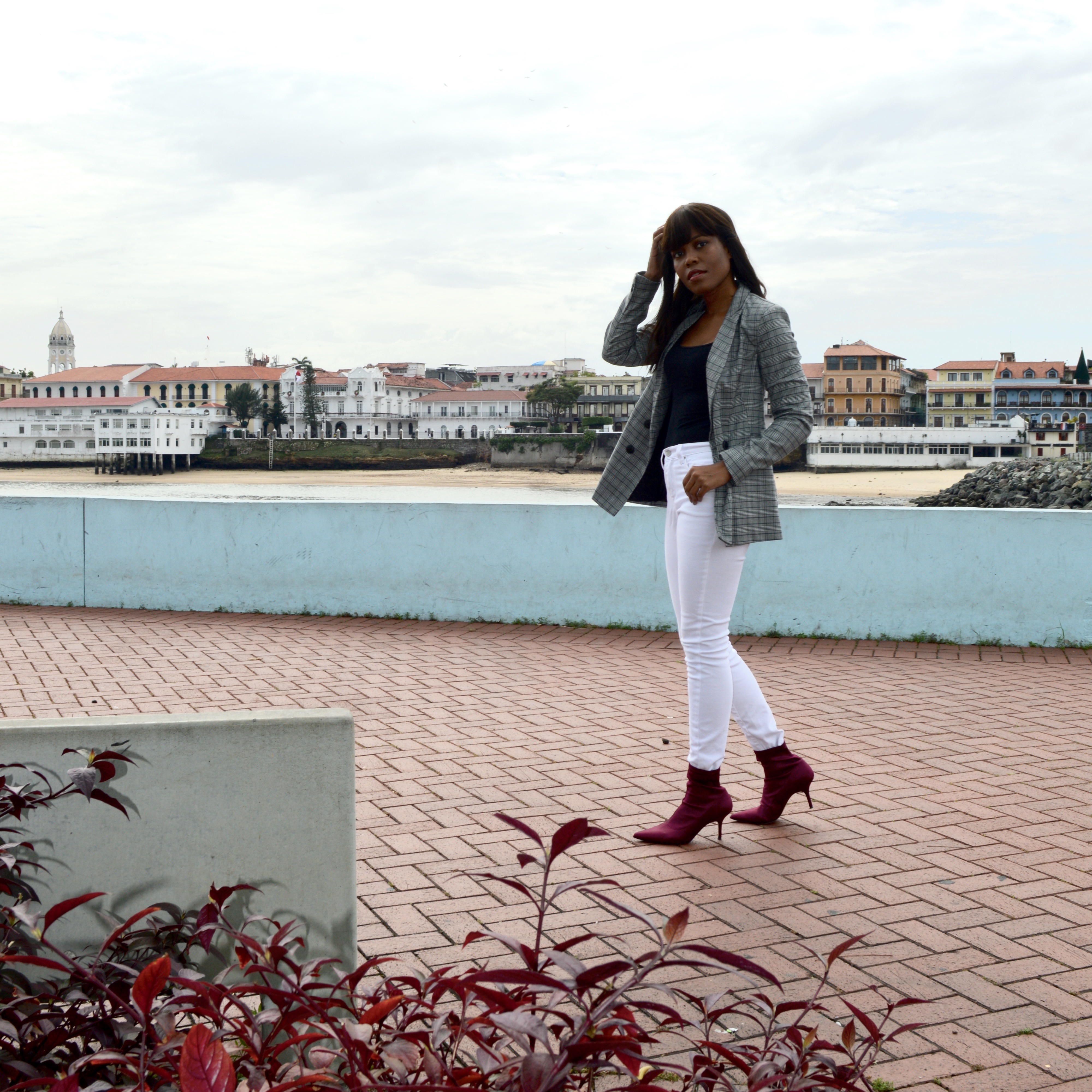 Tropical Edge - Power of the Blazer_0727