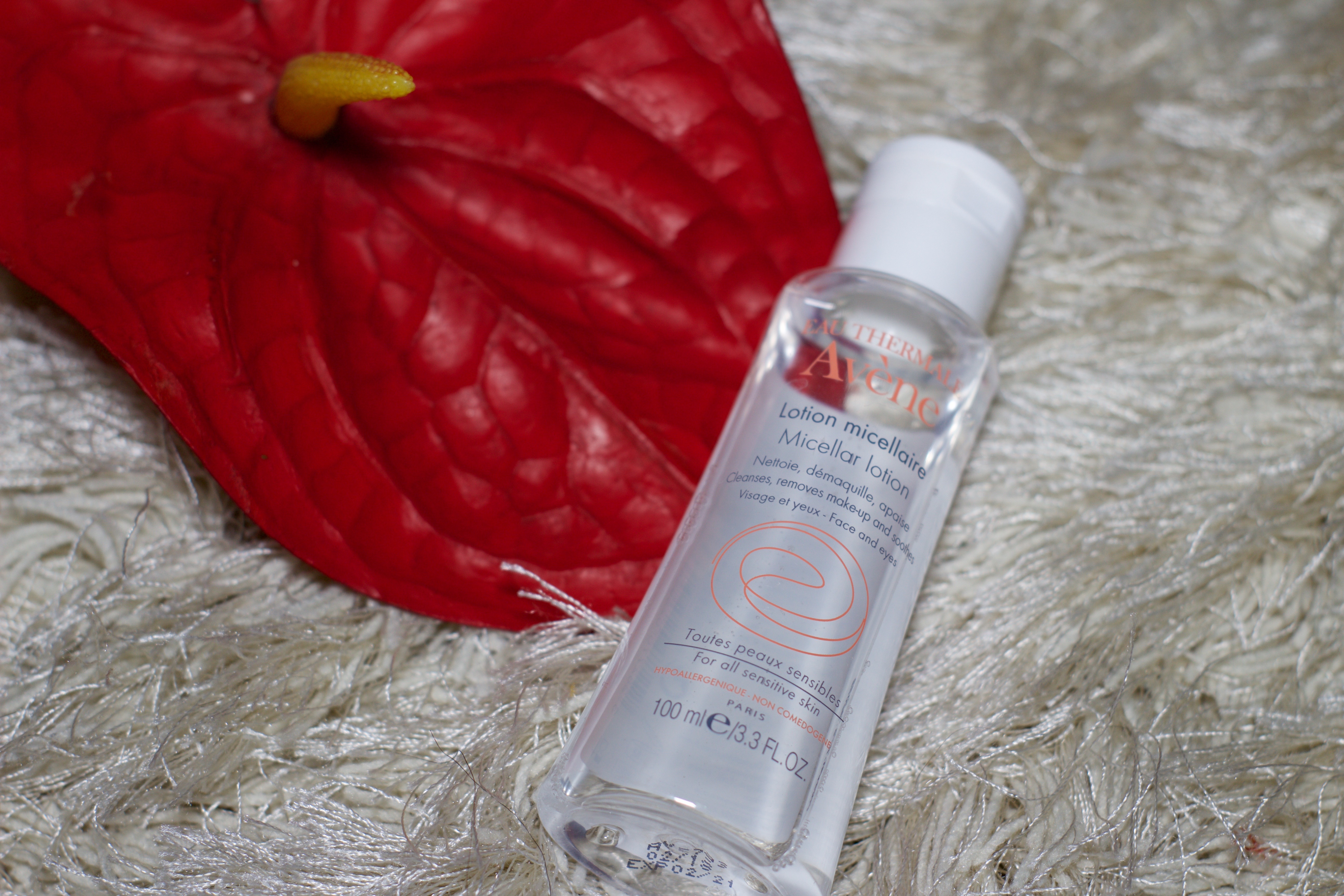 Skincare Routine - Tropical Edge - Micellar Water - Avene